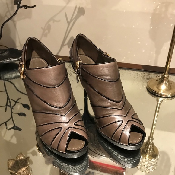 Louis Vuitton Marlene Calfskin Open Toe Bo… - Picture 4 of 13